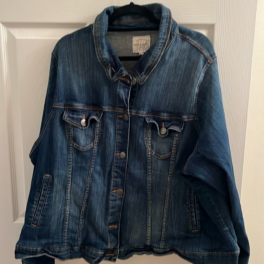 Torrid size 5 plus size denim jacket with hamsa patch on the back